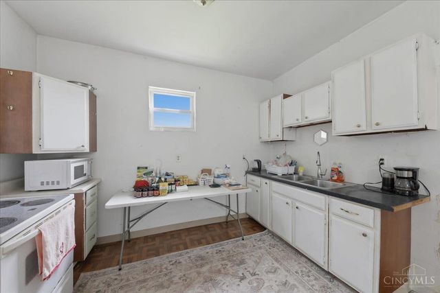 677 State Avenue, Cincinnati, OH 45204