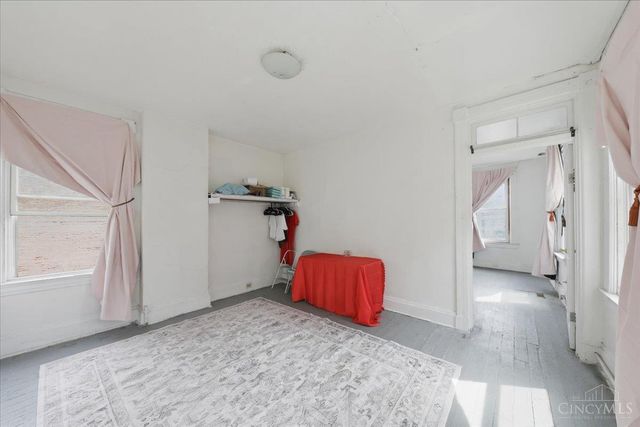 677 State Avenue, Cincinnati, OH 45204