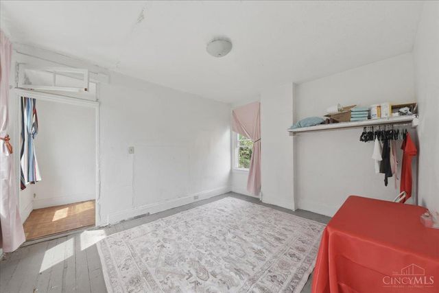 677 State Avenue, Cincinnati, OH 45204