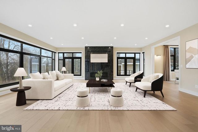 1573 WESTMORELAND ST, Mclean, VA 22101