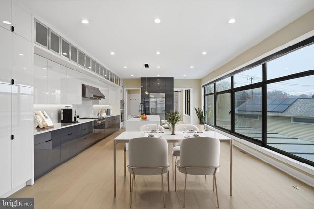 1573 WESTMORELAND ST, Mclean, VA 22101