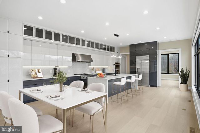 1573 WESTMORELAND ST, Mclean, VA 22101