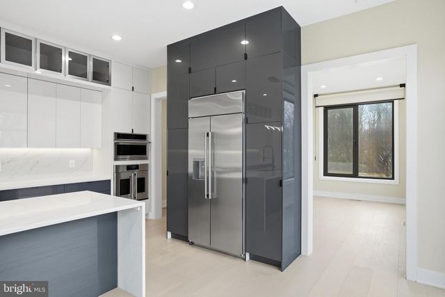 1573 WESTMORELAND ST, Mclean, VA 22101