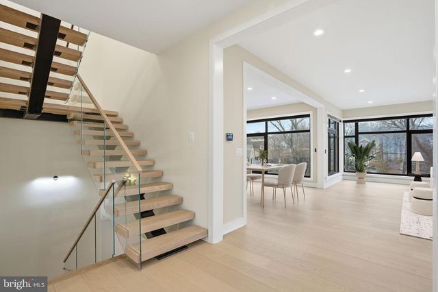 1573 WESTMORELAND ST, Mclean, VA 22101