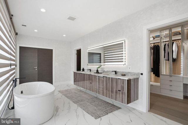 1573 WESTMORELAND ST, Mclean, VA 22101