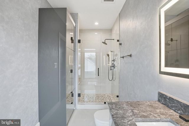 1573 WESTMORELAND ST, Mclean, VA 22101