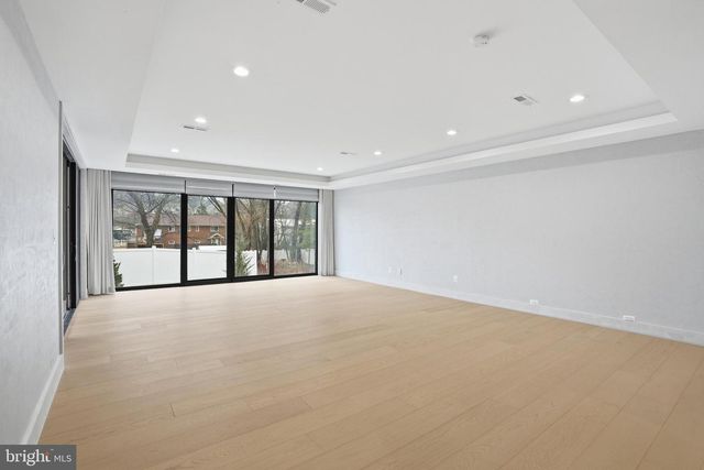 1573 WESTMORELAND ST, Mclean, VA 22101