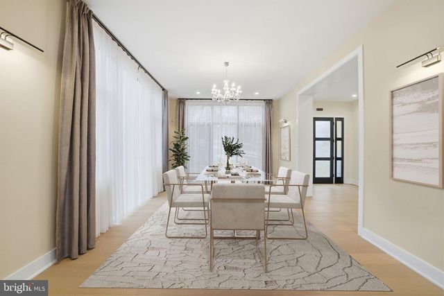 1573 WESTMORELAND ST, Mclean, VA 22101