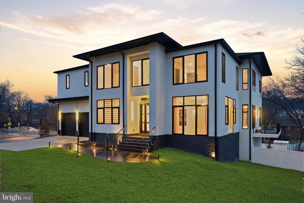 1573 WESTMORELAND ST, Mclean, VA 22101