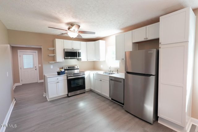 327 Walnut Street, Gate City, VA 24251