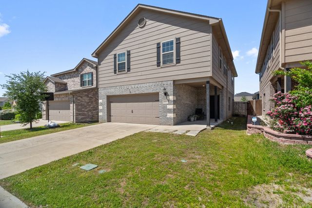 4652 Raleigh Dalton Road, Dallas, TX 75227