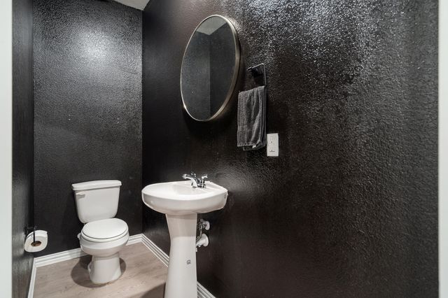 4652 Raleigh Dalton Road, Dallas, TX 75227
