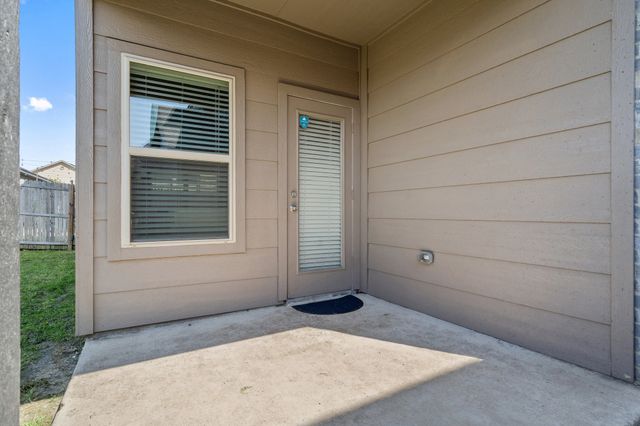 4652 Raleigh Dalton Road, Dallas, TX 75227