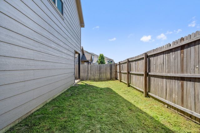 4652 Raleigh Dalton Road, Dallas, TX 75227