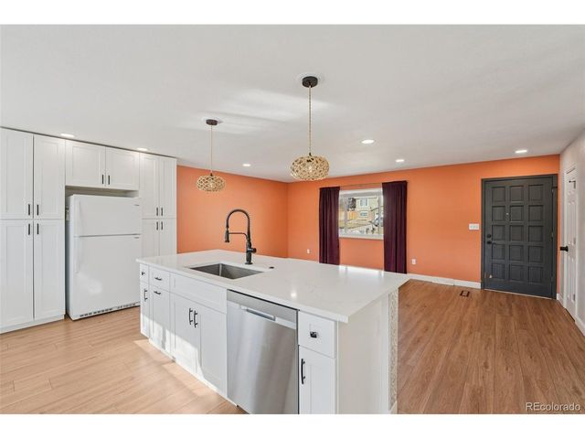6426 Zang Ct, Arvada, CO 80004