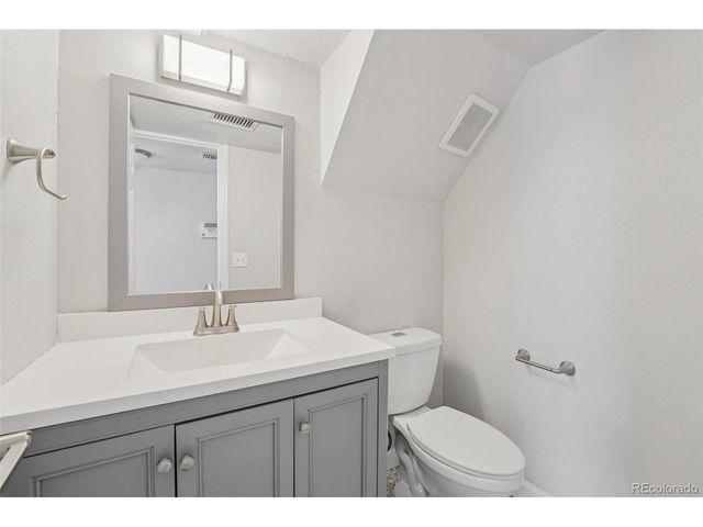 6426 Zang Ct, Arvada, CO 80004