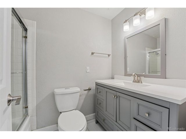 6426 Zang Ct, Arvada, CO 80004