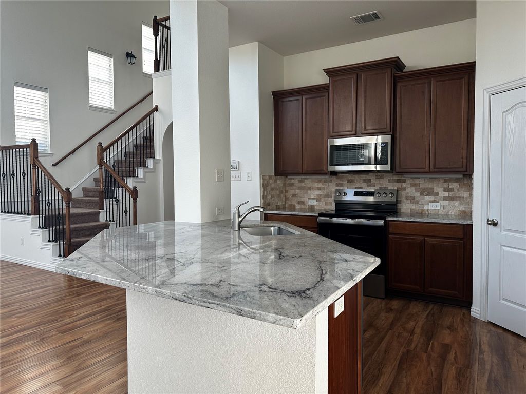 3821 Marcillia Circle, Irving, TX 75038