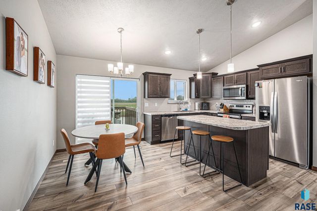 350 N Everest Ave, Tea, SD 57064