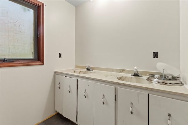 4673 County Road 905, Alpena, AR 72611