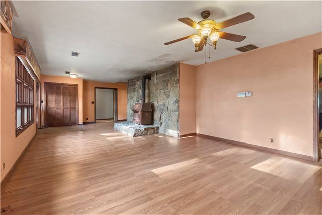 4673 County Road 905, Alpena, AR 72611