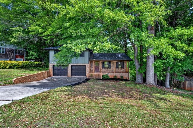 2164 Riverbrook Road, Decatur, GA 30035