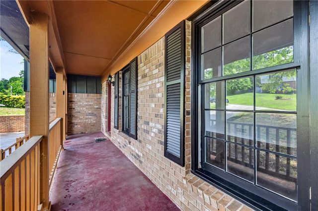 2164 Riverbrook Road, Decatur, GA 30035