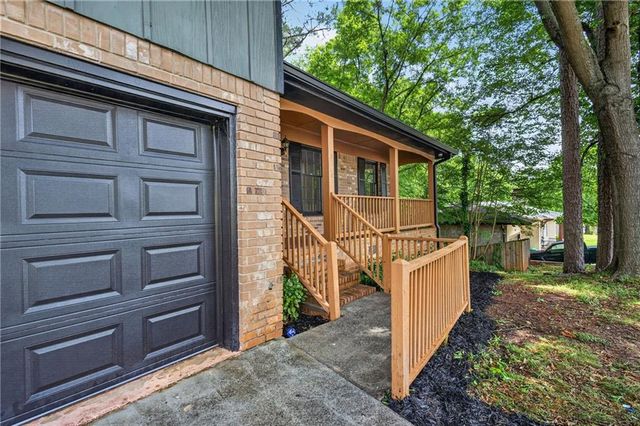 2164 Riverbrook Road, Decatur, GA 30035