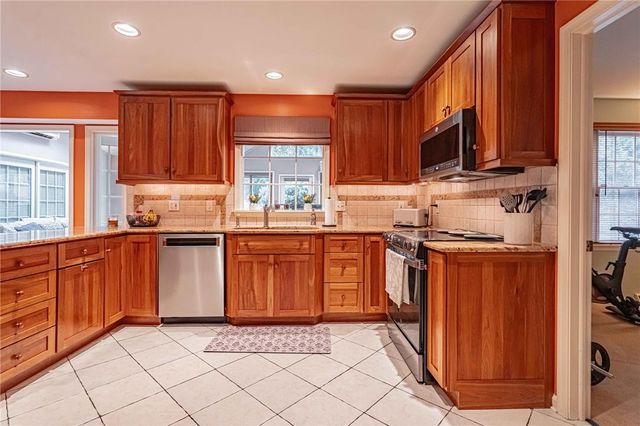 4399 Driftwood Lane, Lower Macungie Twp, PA 18103