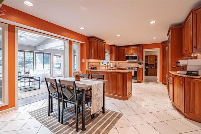 4399 Driftwood Lane, Lower Macungie Twp, PA 18103