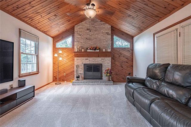 4399 Driftwood Lane, Lower Macungie Twp, PA 18103