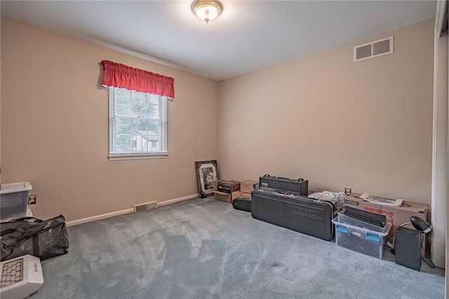4399 Driftwood Lane, Lower Macungie Twp, PA 18103