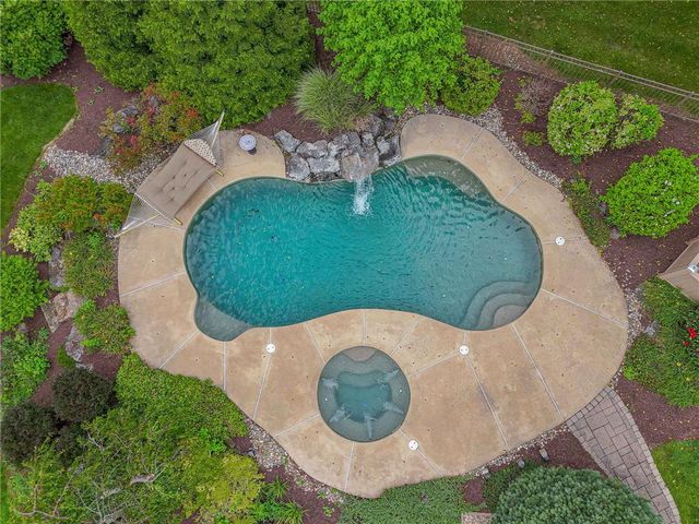 4399 Driftwood Lane, Lower Macungie Twp, PA 18103