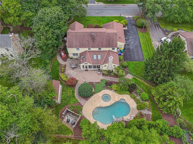 4399 Driftwood Lane, Lower Macungie Twp, PA 18103