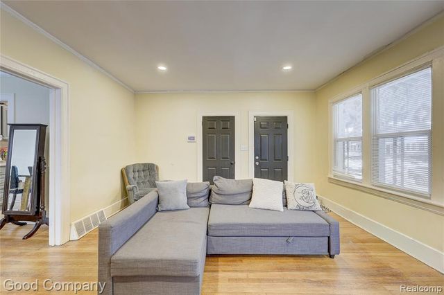 2494 Hazelwood Street, Detroit, MI 48206