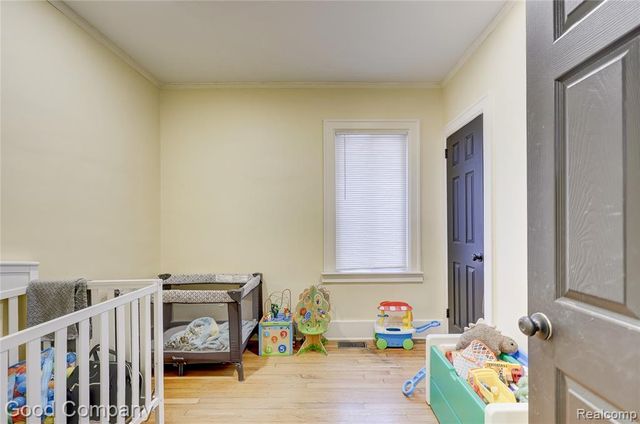 2494 Hazelwood Street, Detroit, MI 48206