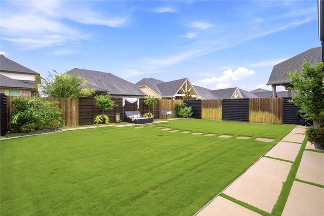 4131 Chloe Ridge Lane, Fulshear, TX 77441