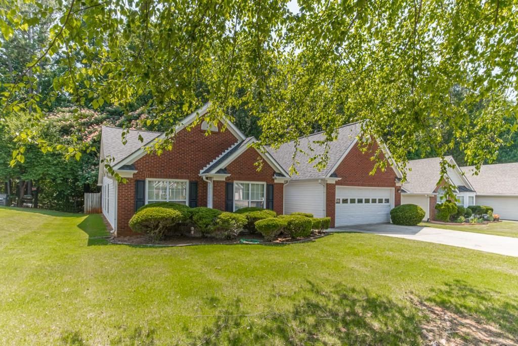 440 Sterling Hill Drive, Lawrenceville, GA 30046