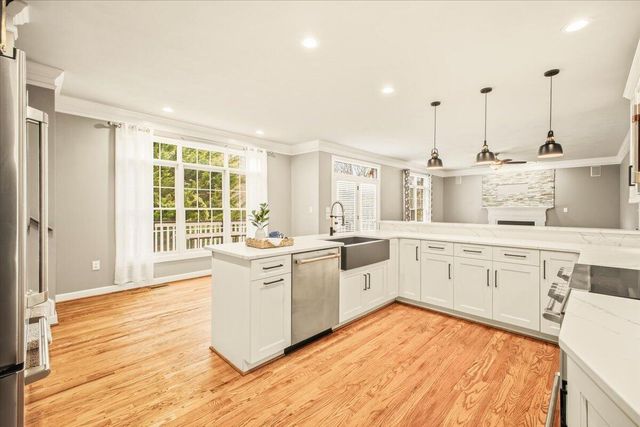 6330 Hamlet TRL, Roanoke, VA 24018