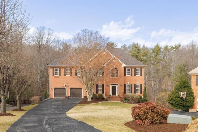 6330 Hamlet TRL, Roanoke, VA 24018