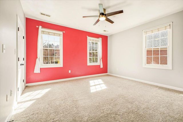 6330 Hamlet TRL, Roanoke, VA 24018