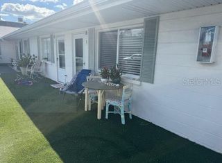 525 MANATEE COURT 8, Venice, FL 34285