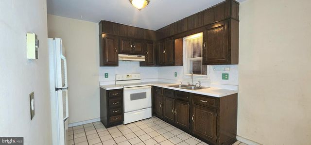 144 W GAUL ST, Wernersville, PA 19565