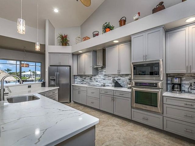 5024 SW 17TH AVENUE, Cape Coral, FL 33914