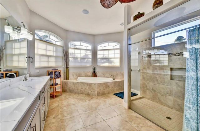 5024 SW 17TH AVENUE, Cape Coral, FL 33914