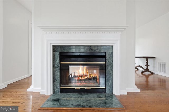 256 BROOKNEIL DR, Winchester, VA 22602