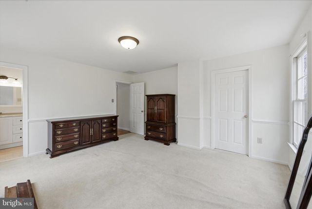 256 BROOKNEIL DR, Winchester, VA 22602