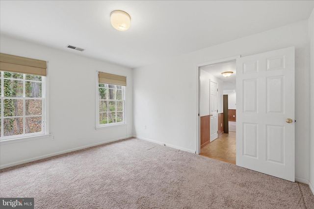 256 BROOKNEIL DR, Winchester, VA 22602