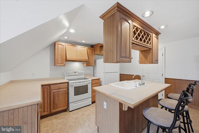 256 BROOKNEIL DR, Winchester, VA 22602