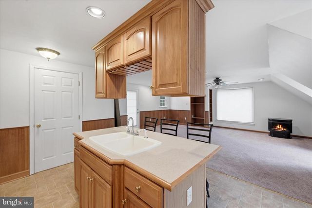 256 BROOKNEIL DR, Winchester, VA 22602